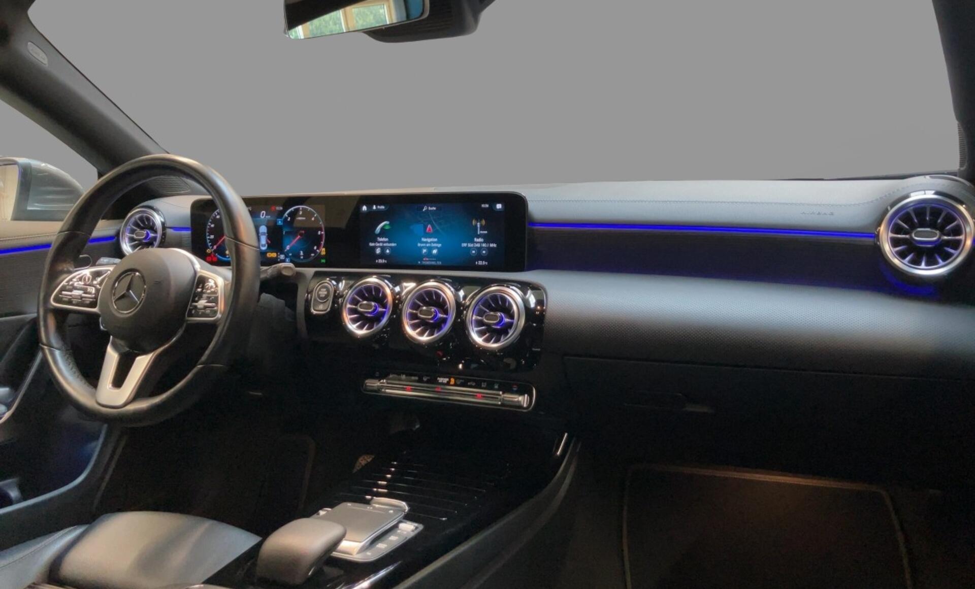 Mercedes-Benz - CLA 200 d 4MATIC Coupé