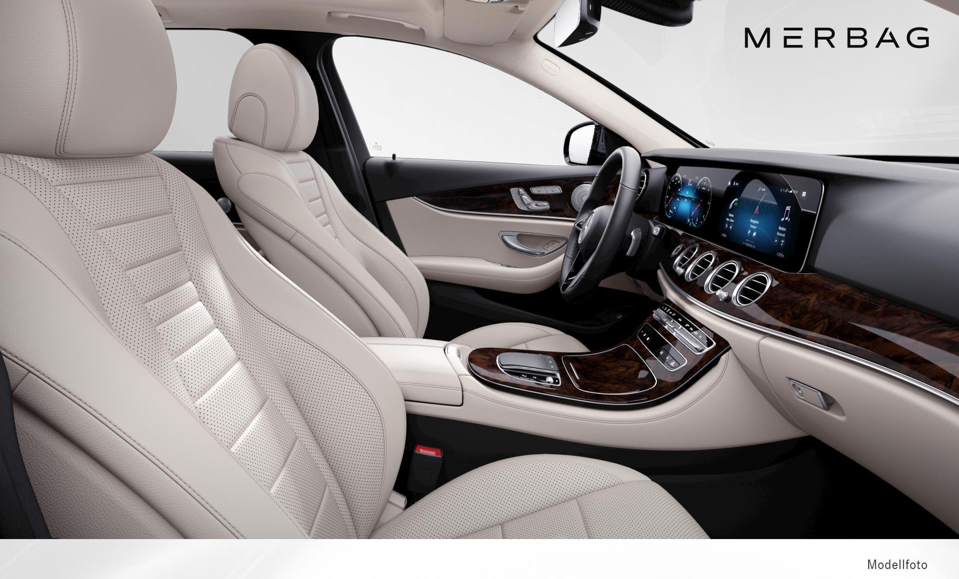 Mercedes-Benz - E 220 d 4MATIC  T-Modell Austria Edition