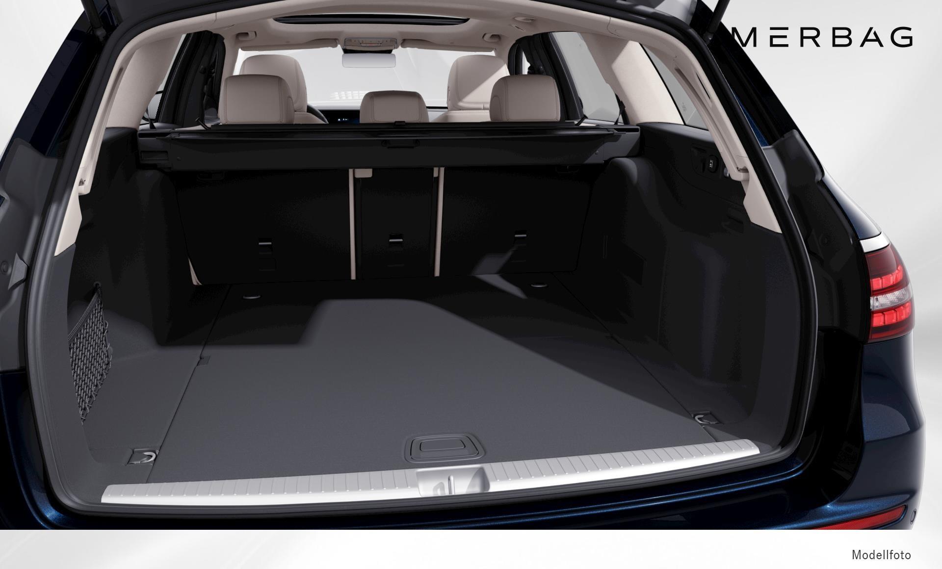 Mercedes-Benz - E 220 d 4MATIC  T-Modell Austria Edition