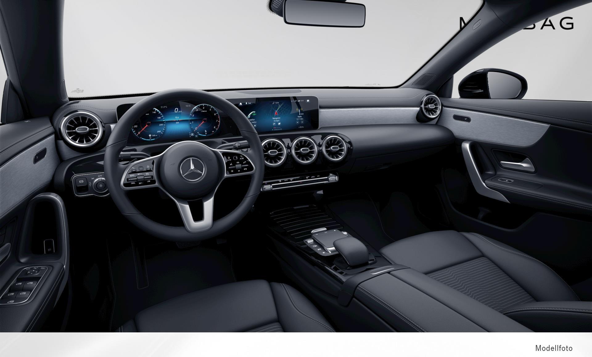 Mercedes-Benz - CLA 200 Coupé