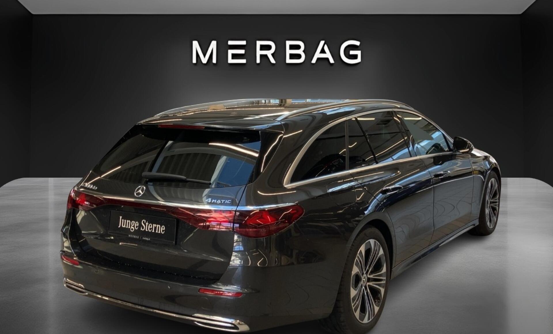 Mercedes-Benz - E 300 de 4MATIC T-Modell mit EQ Hybrid Technologie