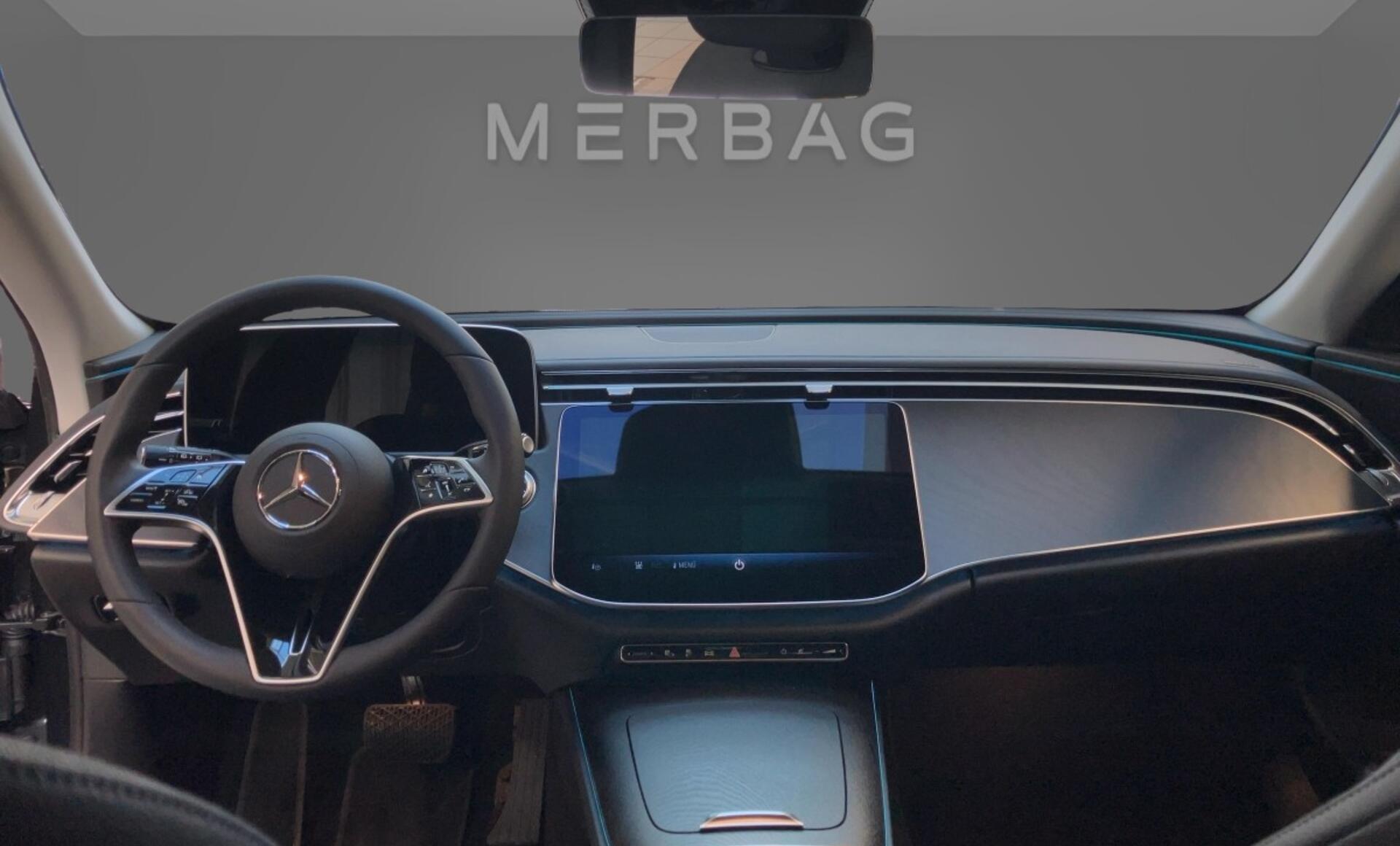 Mercedes-Benz - E 300 de 4MATIC T-Modell mit EQ Hybrid Technologie