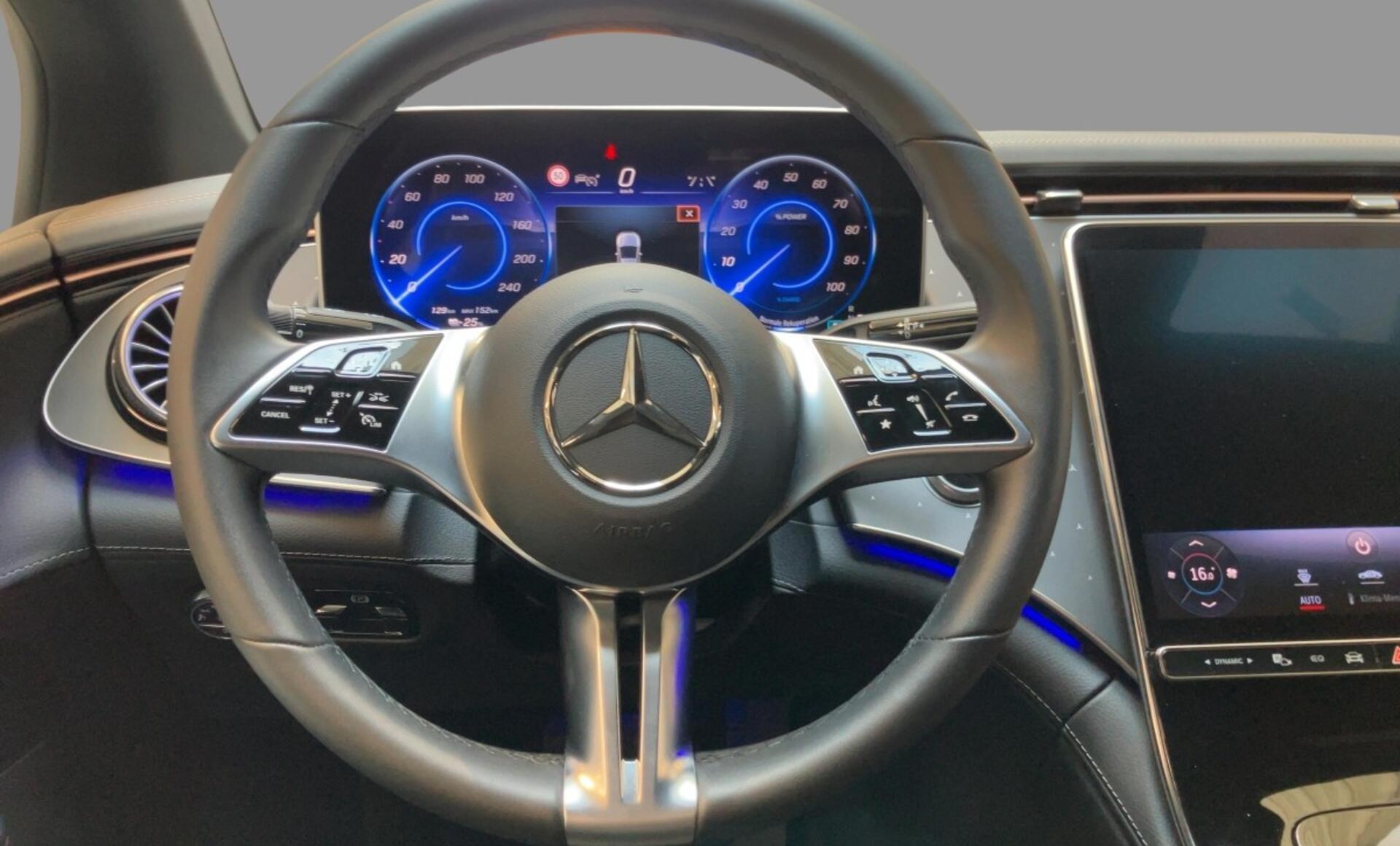 Mercedes-Benz - EQE 300 Österreich-Edition