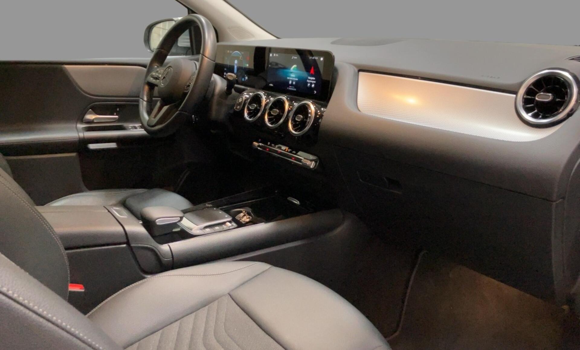 Mercedes-Benz - B 180 d