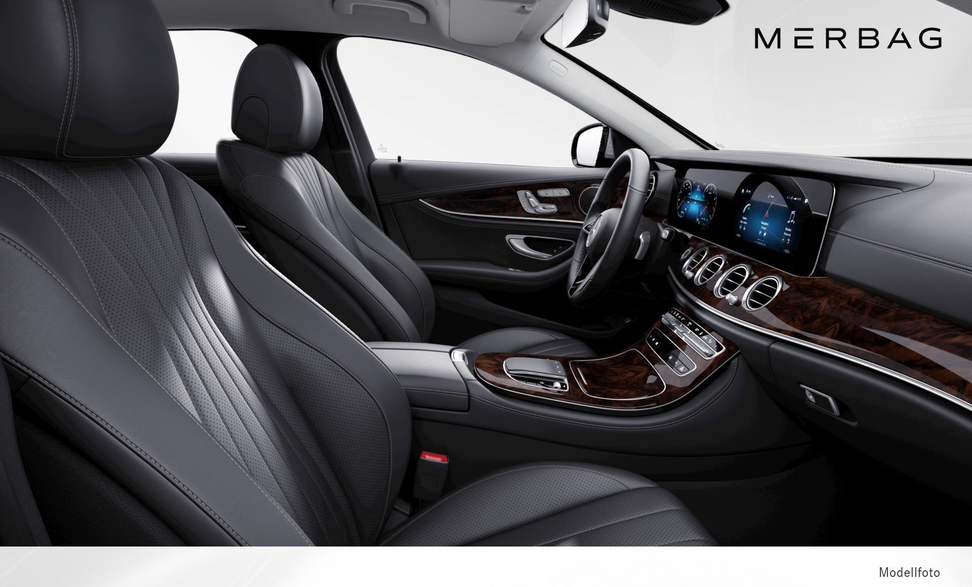 Mercedes-Benz - E 450 4MATIC Limousine