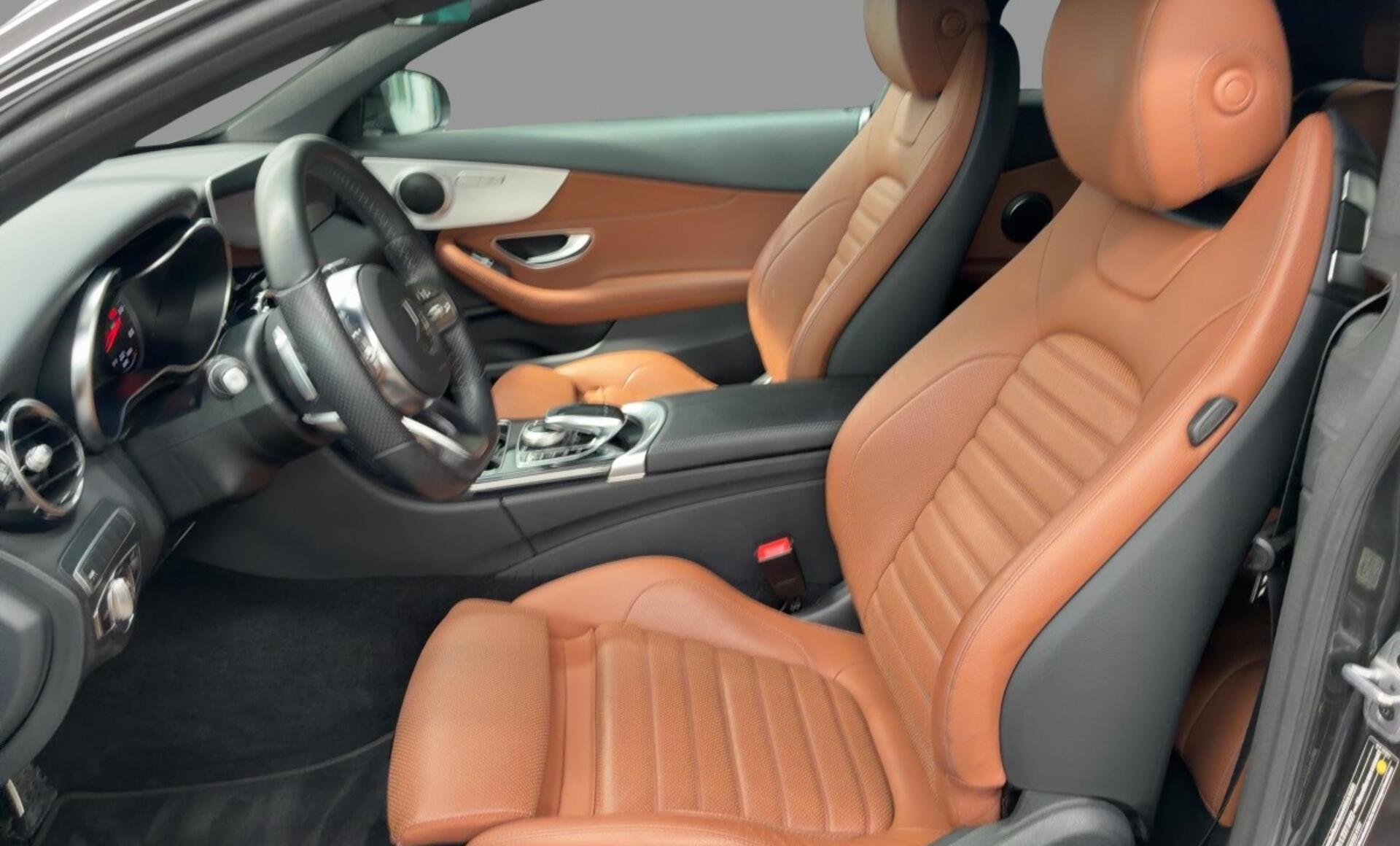 Mercedes-Benz - C 220 d Coupé