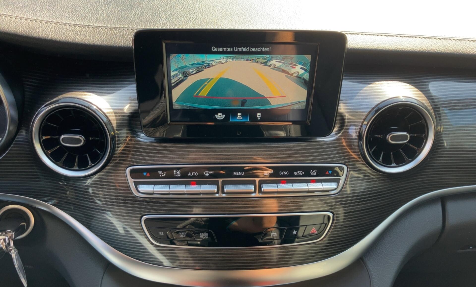 Mercedes-Benz - V 300d 4Matic lang