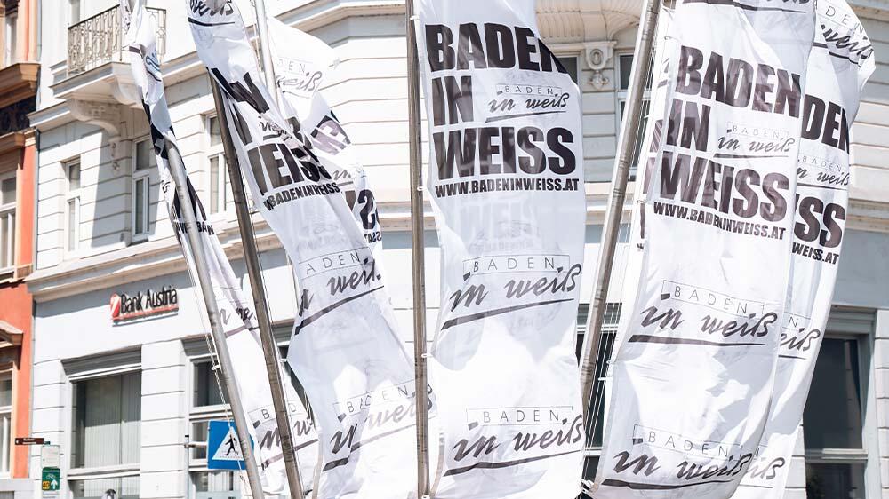 Merbag stellte Fahrzeuge beim Event Baden in Weiß aus