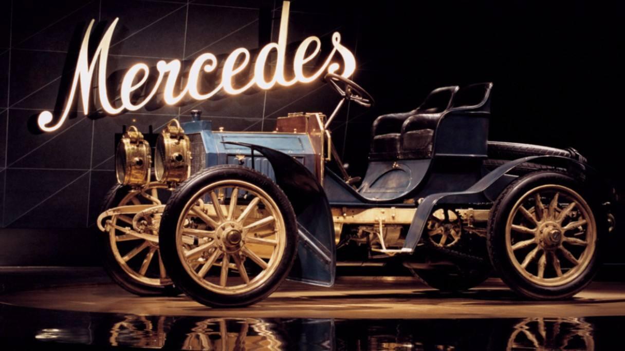 120-jahre-mercedes_gallry1_1216x684.jpg