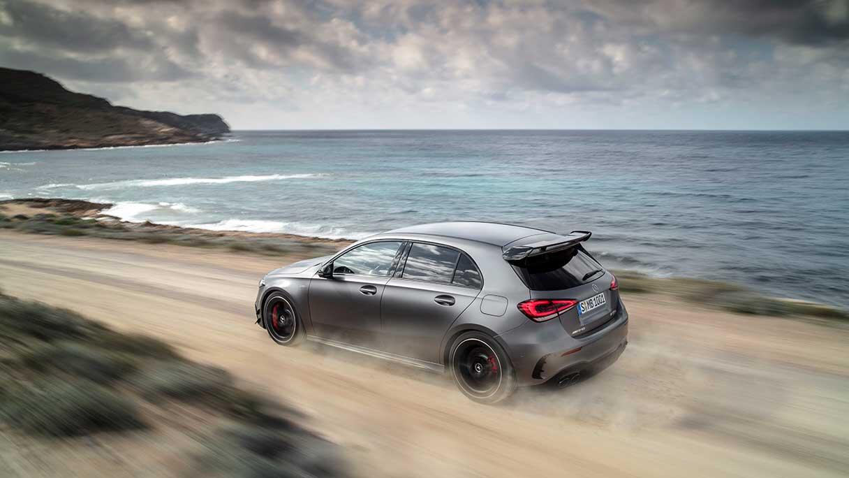 mercedes-amg-a-45-4matic_gallery1_1216x684.jpg