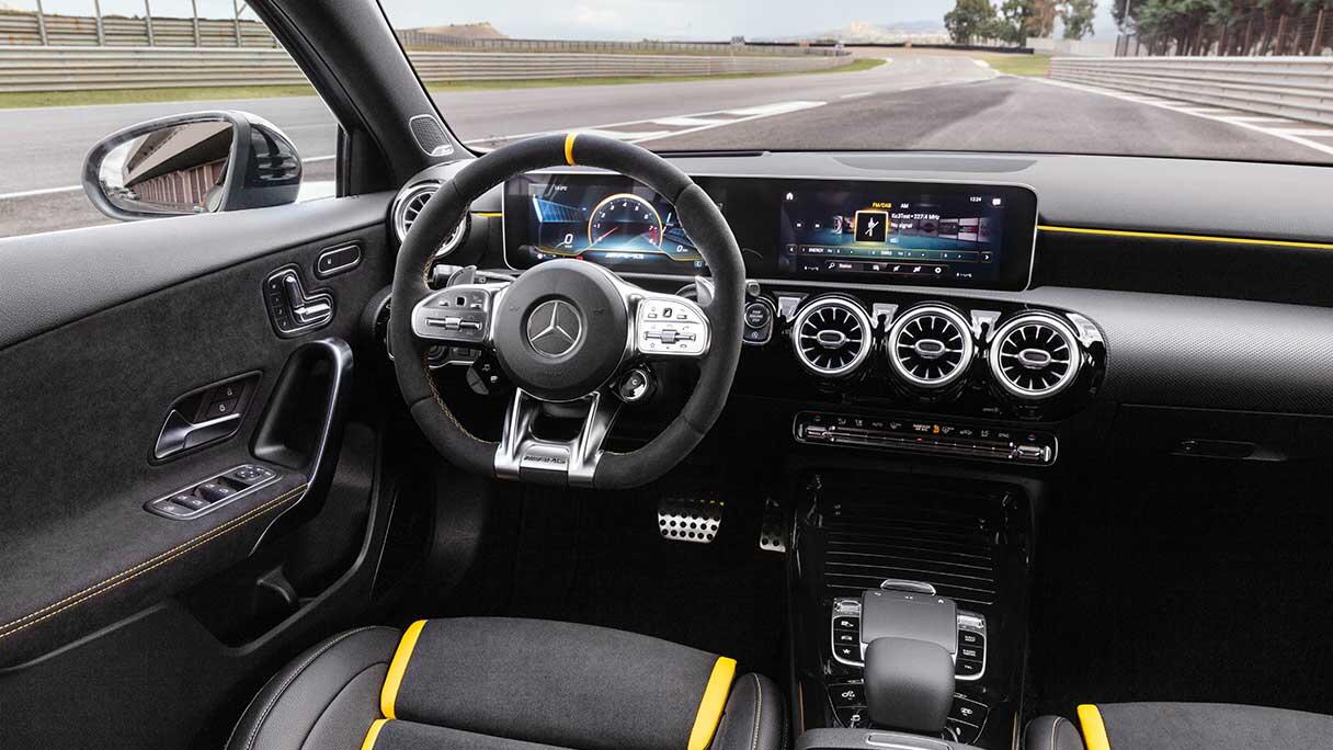 mercedes-amg-a-45-4matic_gallery2_1216x684.jpg