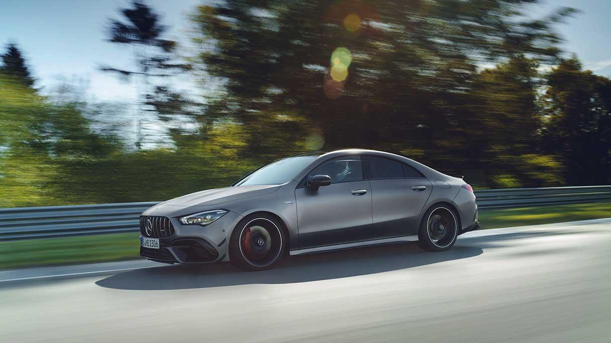 mercedes-amg-cla-45-4matic_gallery12_1216x684.jpg