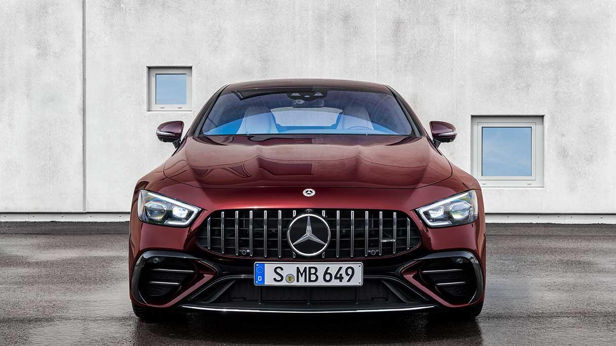 mercedes-amg-gt-gallery8_1216x684.jpg