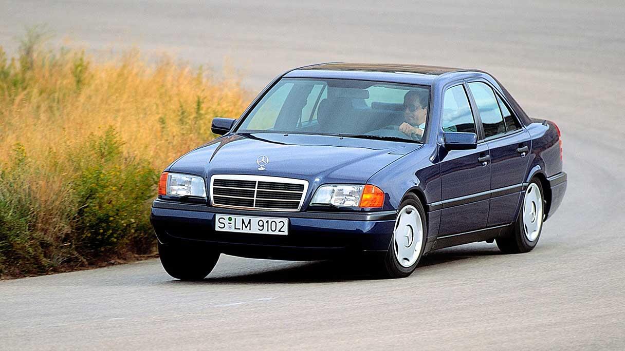 mercedes-benz-c-klasse-entwicklung_gallery5_1216x684.jpg