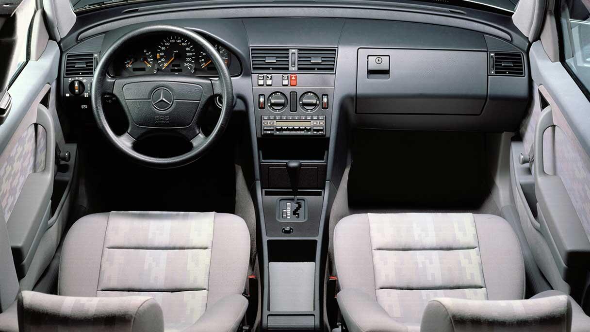 mercedes-benz-c-klasse-entwicklung_gallery7_1216x684.jpg
