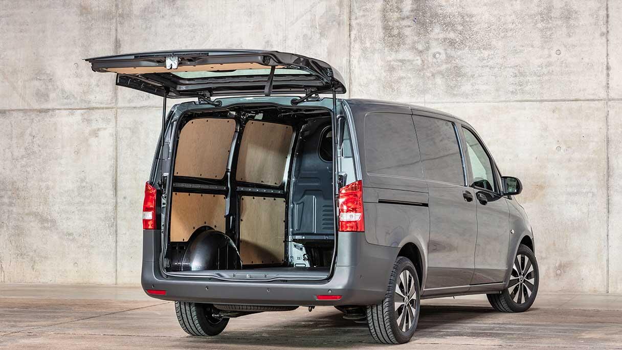 mercedes-benz-vito-2020_gallery13_1216x684.jpg
