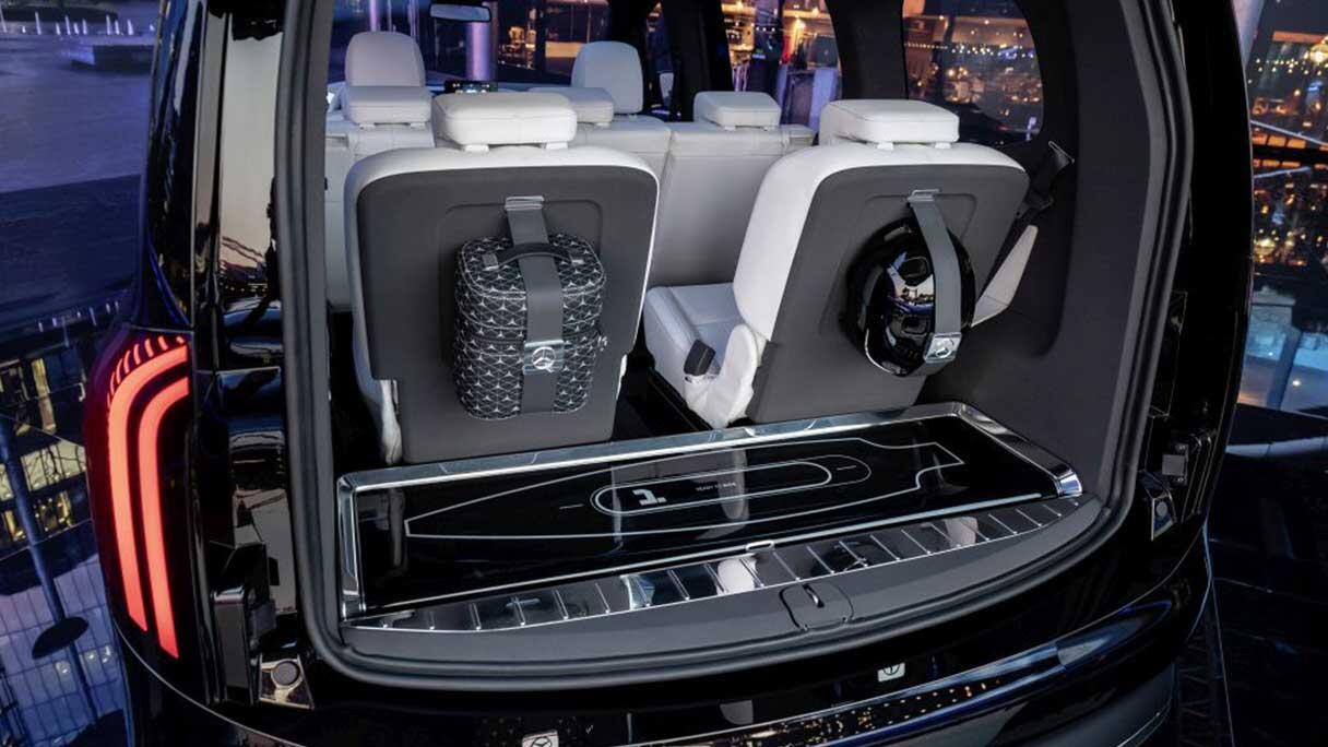 mercedes-concept-eqt-gallery3_1216x684.jpg