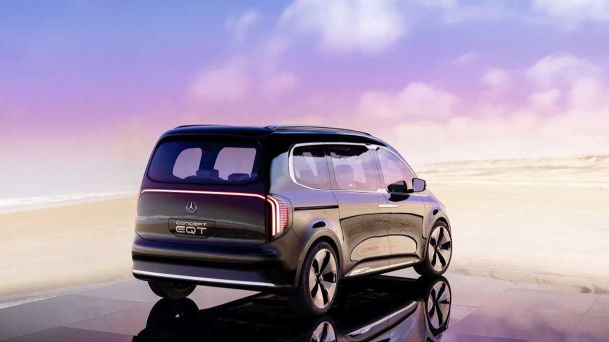 mercedes-concept-eqt-gallery7_1216x684.jpg