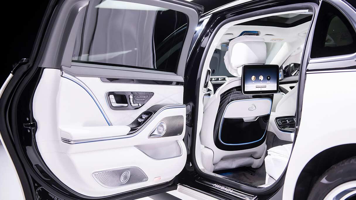 mercedes-maybach-s-klasse_gallery11_1216x684.jpg