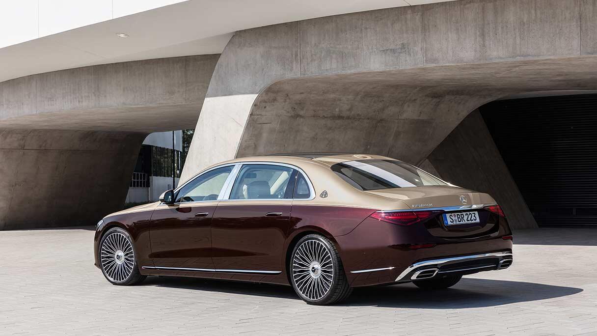mercedes-maybach-s-klasse_gallery3_1216x684.jpg