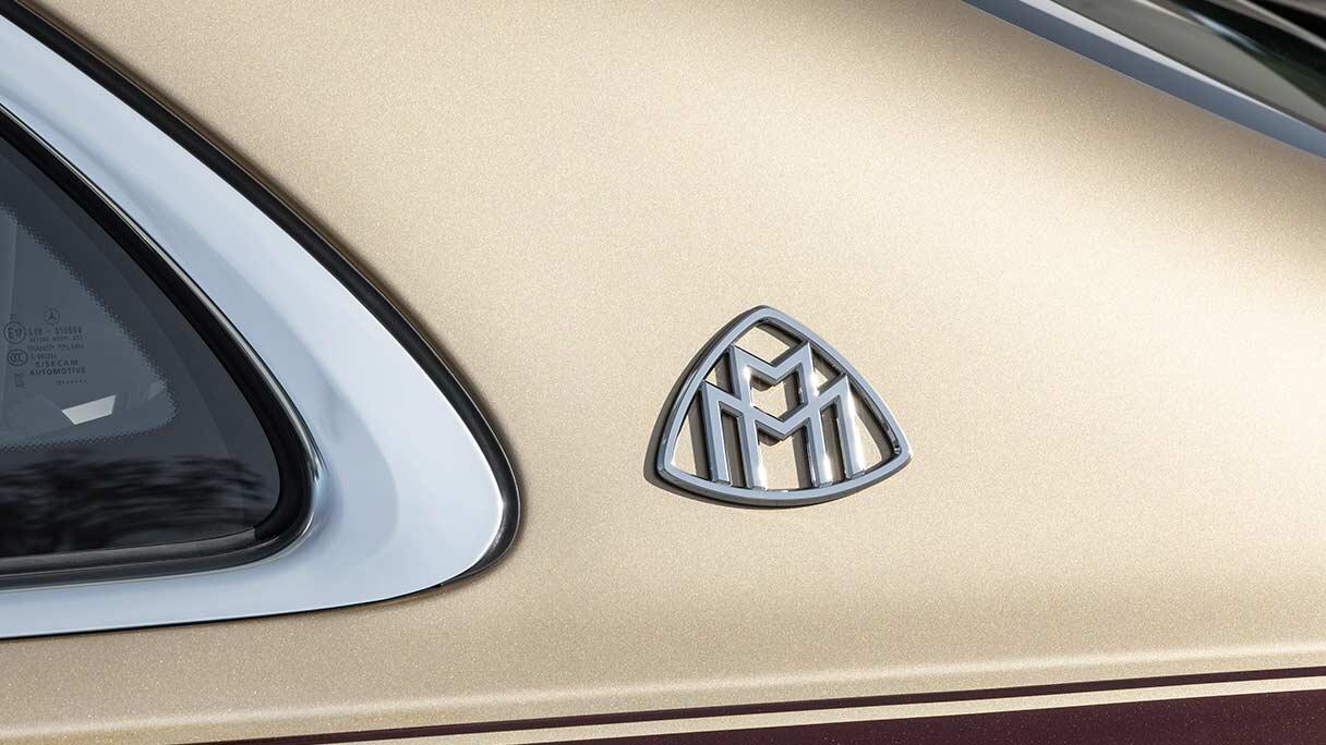 mercedes-maybach-s-klasse_gallery5_1216x684.jpg