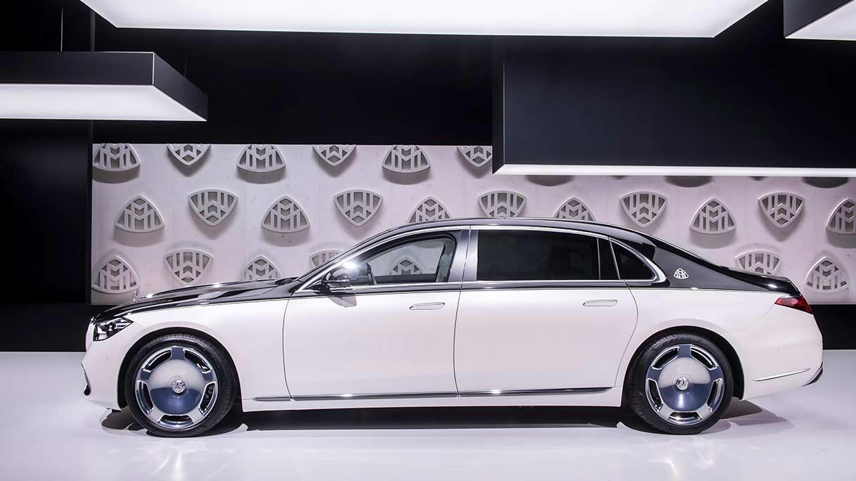 mercedes-maybach-s-klasse_gallery7_1216x684.jpg