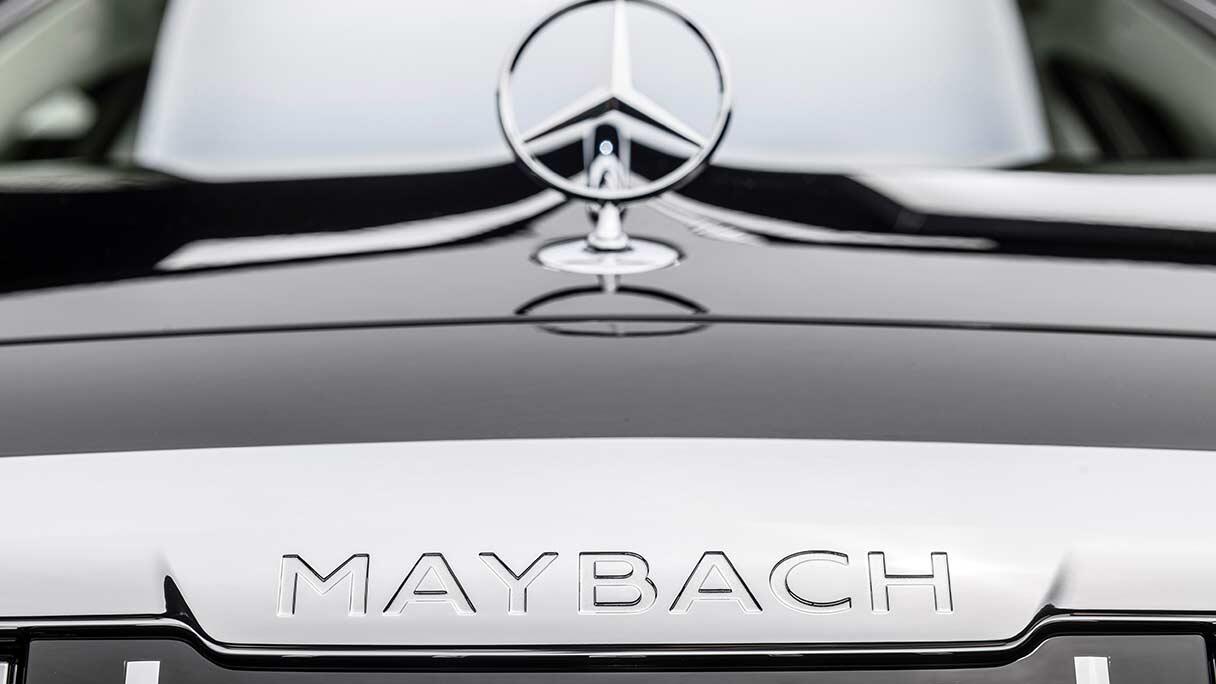 mercedes-maybach-s-klasse_gallery9_1216x684.jpg