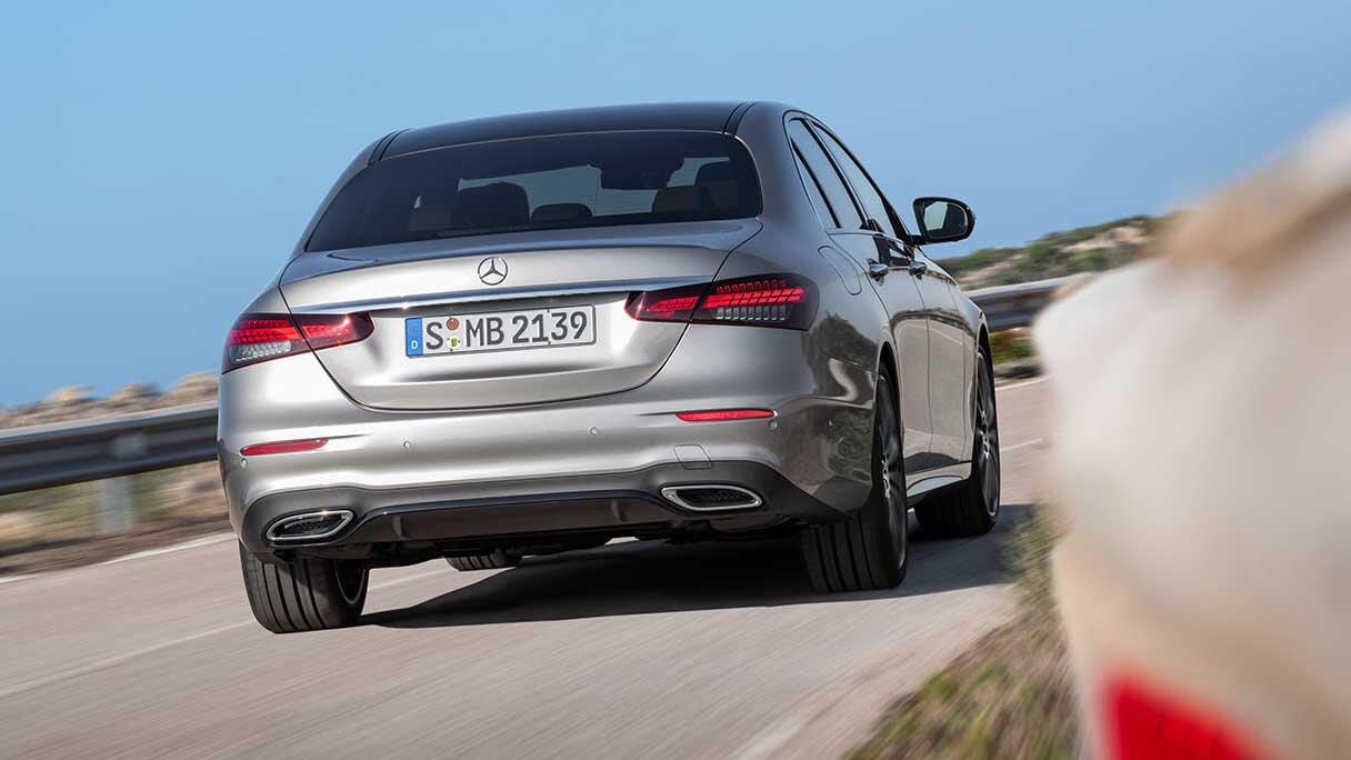 neue-mercedes-benz-e-klasse-2020_gallery17_1216x684.jpg